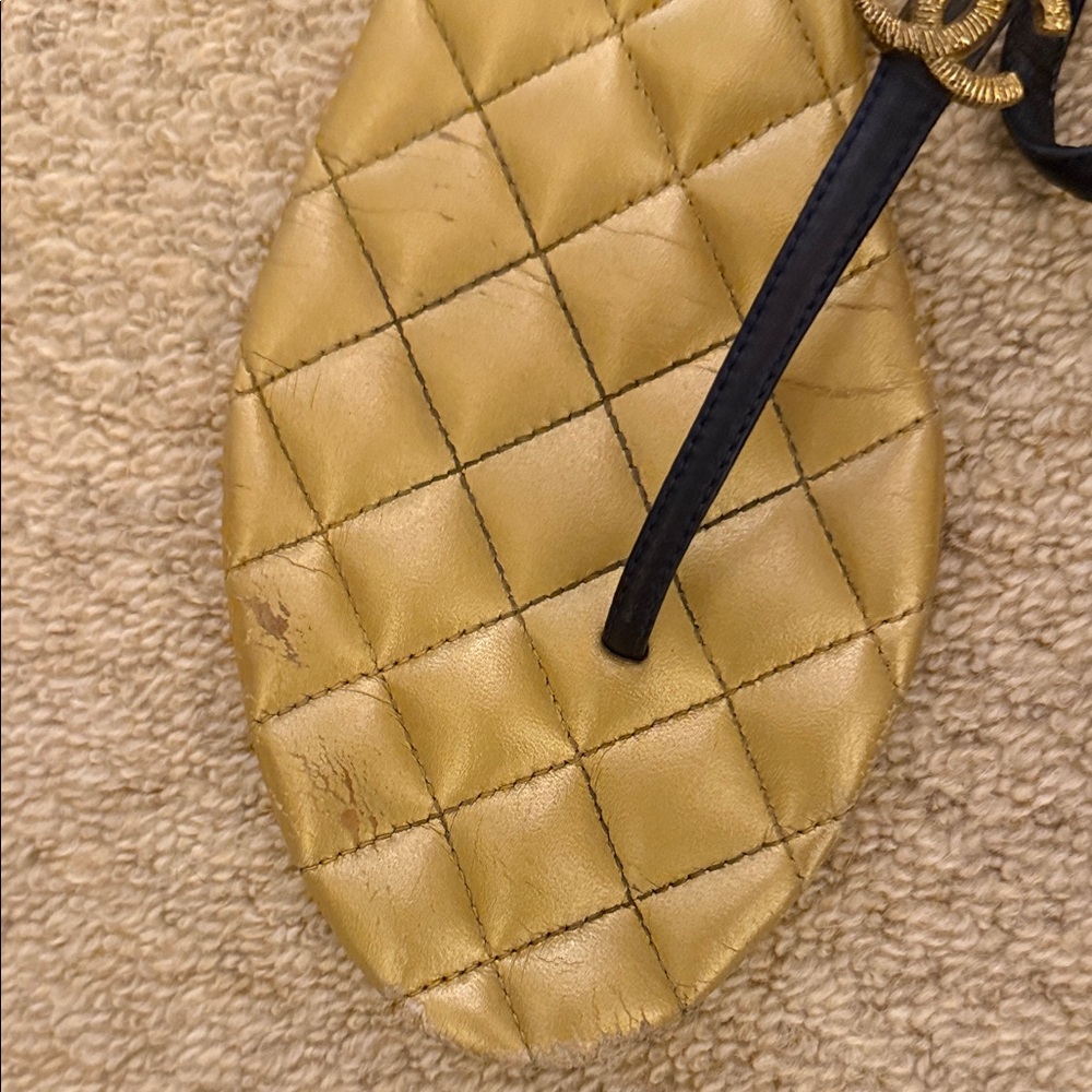 CHANEL Gold and Black Quilted Sandals - Picture 6 of 10